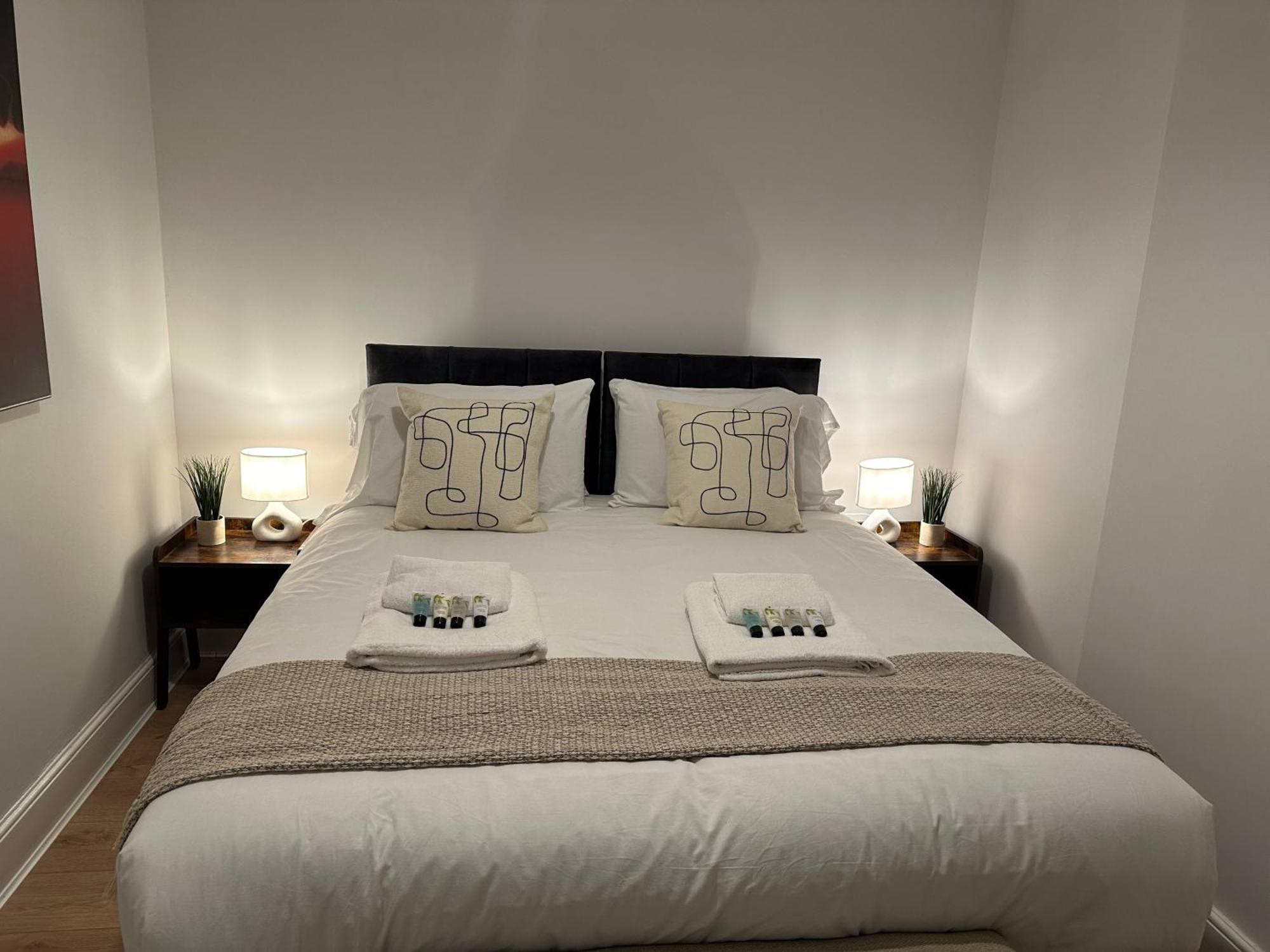 3 Bed Chill Glouc Free Parking Villa Gloucester Exterior foto