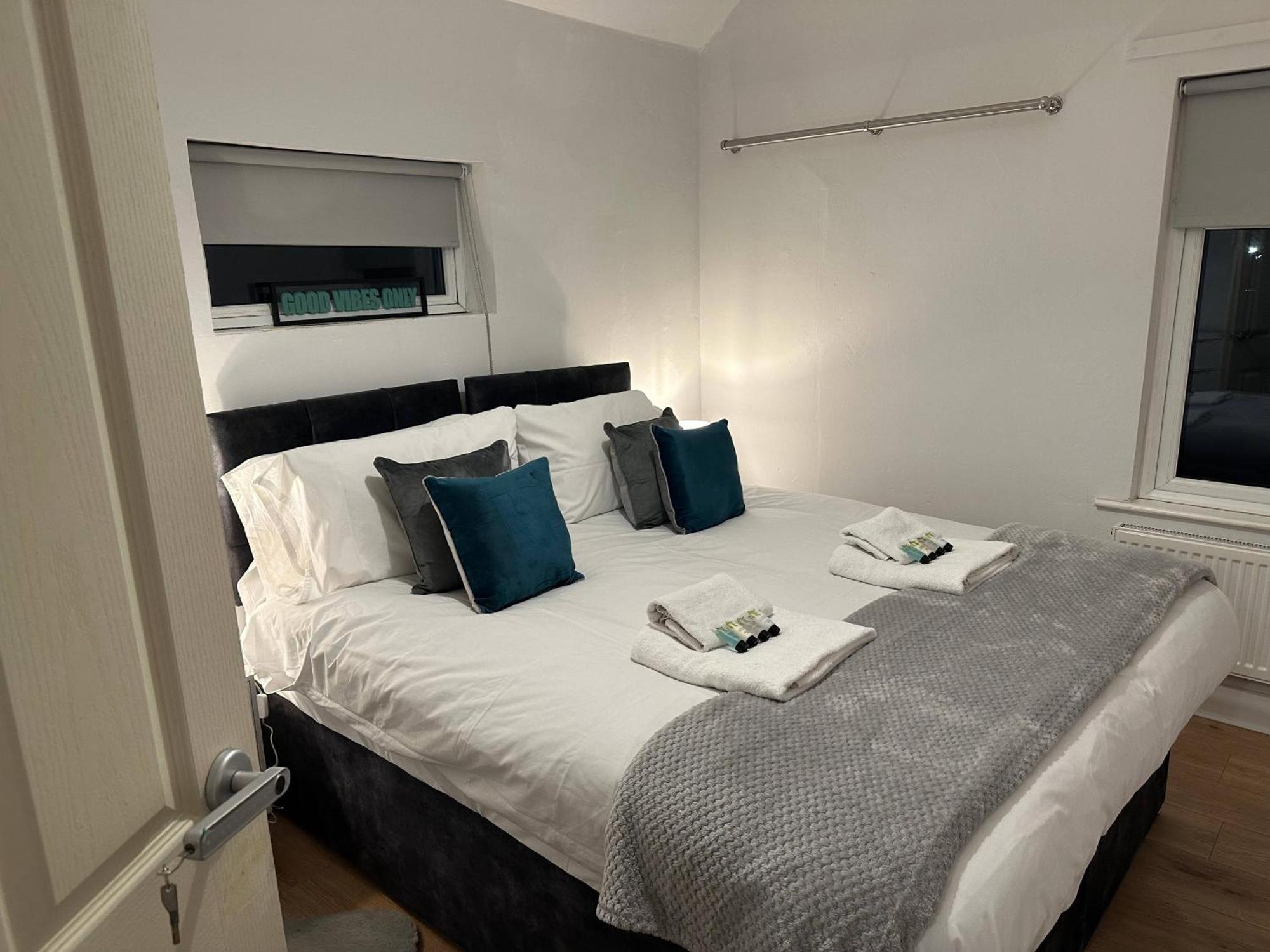 3 Bed Chill Glouc Free Parking Villa Gloucester Exterior foto