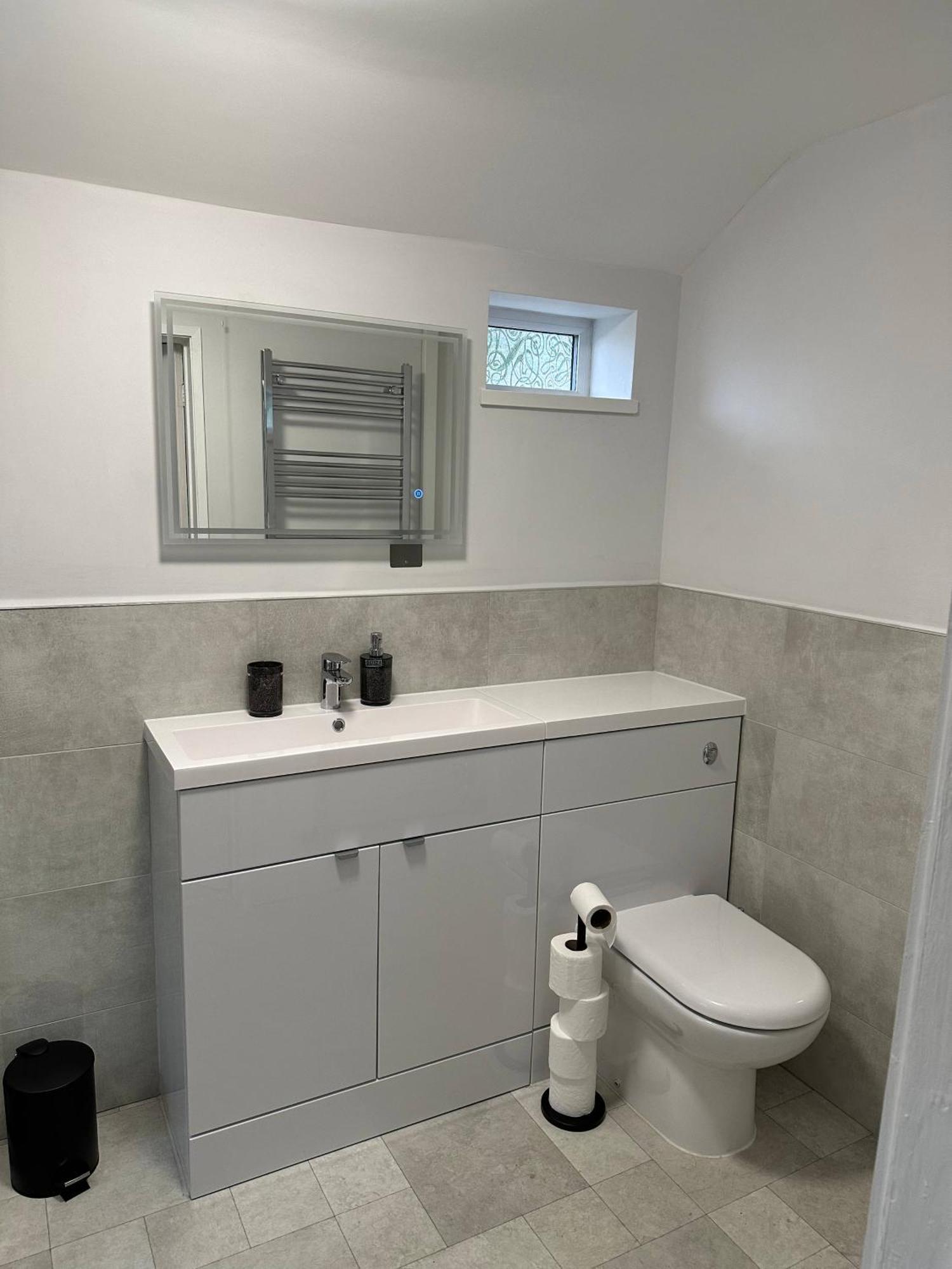 3 Bed Chill Glouc Free Parking Villa Gloucester Exterior foto